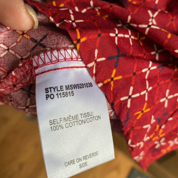 Cinch Western Red Button Down Shirt for Women size Large. Pearl snap buttons. - Picture 4 of 5